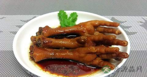 鸡脚的营养价值_吃鸡脚的好处