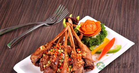 鸭腿的吃法_哪些人不能吃鸭腿