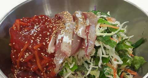 生鱼片一般是什么鱼