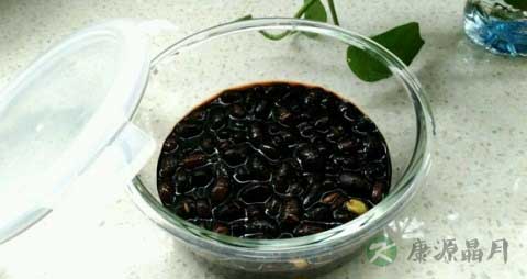 陈醋泡黑豆的功效
