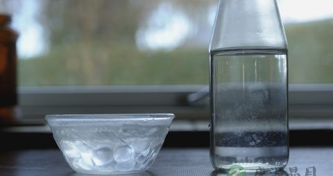 炒菜要不要加水