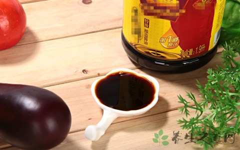 酱油的吃法_哪些人不能吃酱油