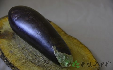 青茄子怎么做好吃