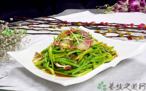 黄花菜的吃法_哪些人不能吃黄花菜
