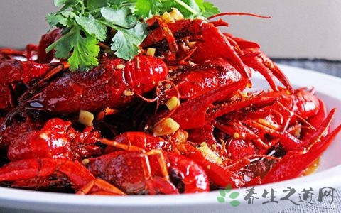 小龙虾的正确吃法