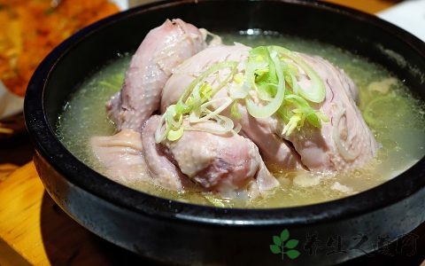 炖鸡汤要不要焯水