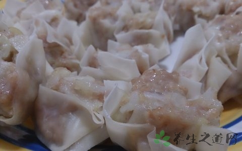 饺子馅要不要先炒熟