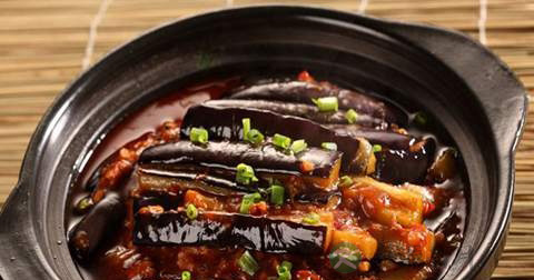 鱼香茄子煲什么时候放调料