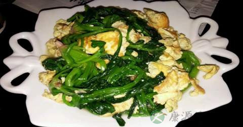 菠菜炒鸡蛋的营养价值
