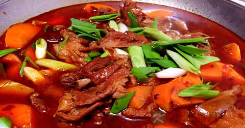 红焖羊肉什么时候放调料