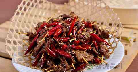 牙签牛肉什么时候放调料