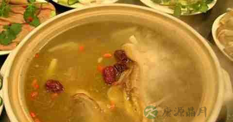 清炖鸭汤什么时候放调料
