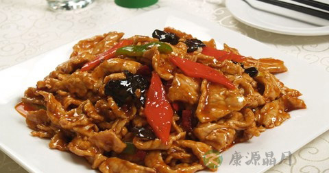 鱼香肉片什么时候放调料