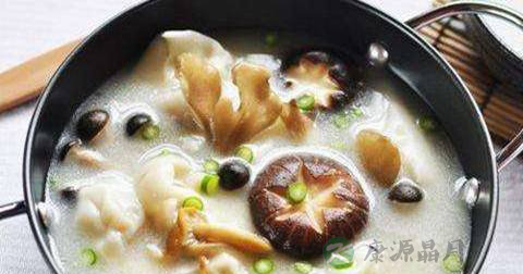 蘑菇汤放多少水