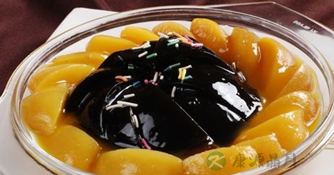 做龙眼甜烧白放什么调料