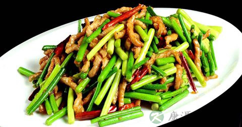 蒜苔炒肉什么时候放调料