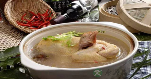 清炖全鸡什么时候放调料