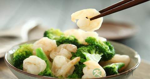 做西兰花炒虾仁放什么调料