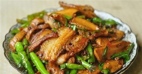 做生爆盐煎肉放什么调料