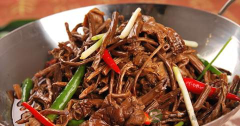 干锅茶树菇什么时候放调料