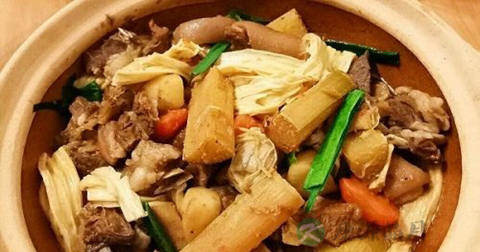 广式羊肉煲什么时候放调料