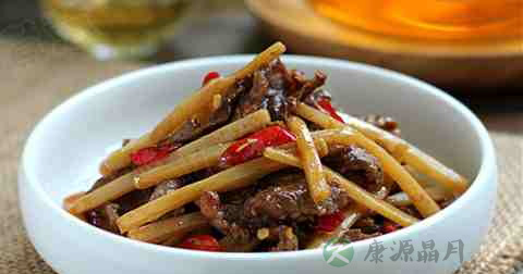 酸笋炒牛肉什么时候放调料