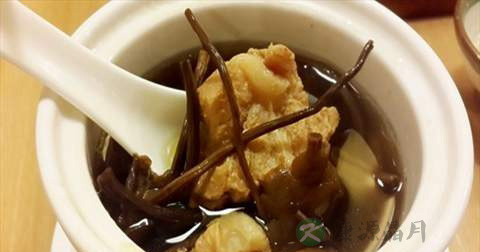做茶树菇排骨汤放什么调料