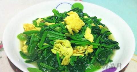 菠菜炒鸡蛋什么时候放调料