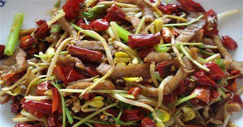 干煸肉丝什么时候放调料