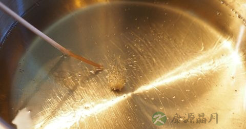 青椒炒肉丝用什么油