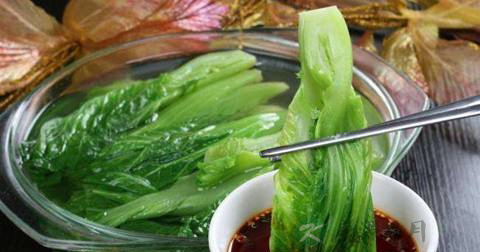 炒生菜可以放酱油吗