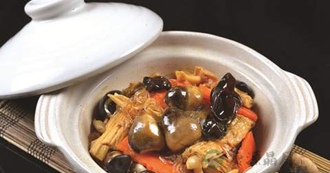 做南乳粗斋煲放什么调料