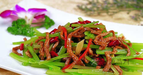 香芹炒牛肉怎么做最有营养