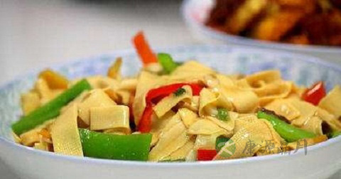 尖椒干豆腐什么时候放调料