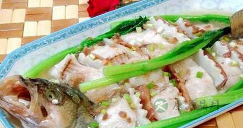 生炊麒麟鱼什么时候放调料