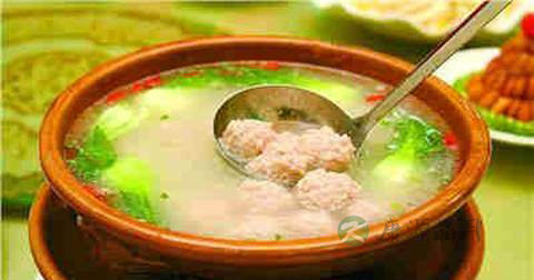 做猪肉丸子汤放什么调料