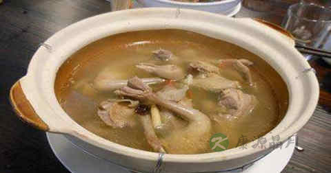 清炖鸽子汤怎么做最有营养