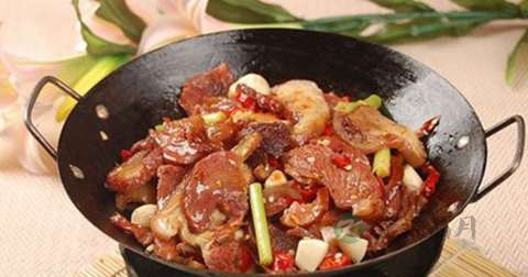 酸辣狗肉怎么做最有营养