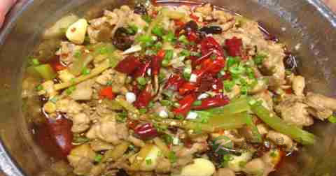 香辣跳水兔什么时候放调料