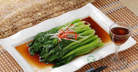 隔夜的糖拌菜心还能不能吃