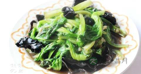 生菜和木耳可以炒吗