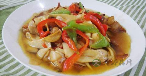 杏鲍菇炒肉要焯水吗