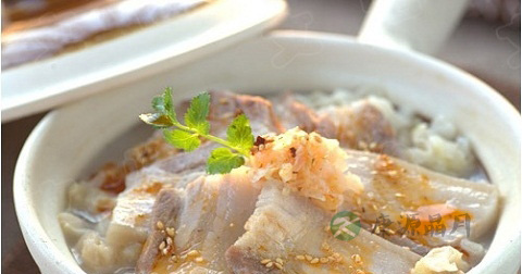 酸菜白肉什么时候放调料