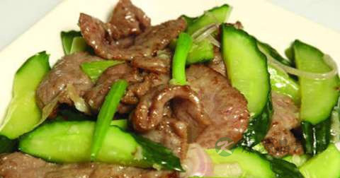 青瓜炒肉什么时候放调料
