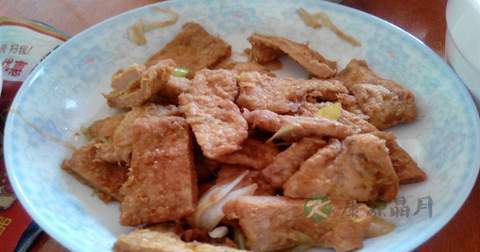 葱爆小酥肉什么时候放调料