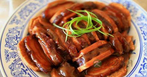 芋头扣肉什么时候放调料