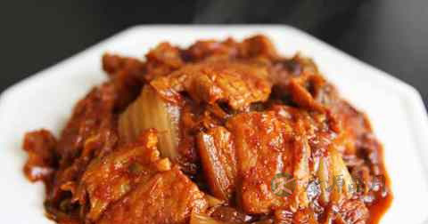 做五花肉炒豆腐泡菜放什么调料