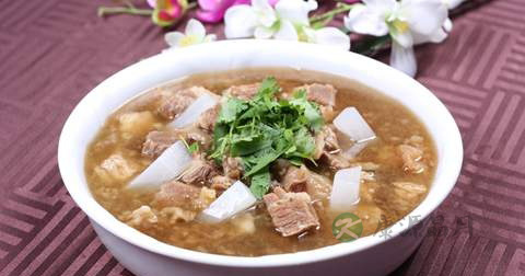 做牛肉炖萝卜放什么调料