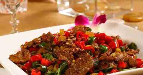 小炒牛肉什么时候放调料