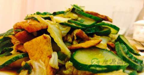 青瓜炒肉什么时候放调料